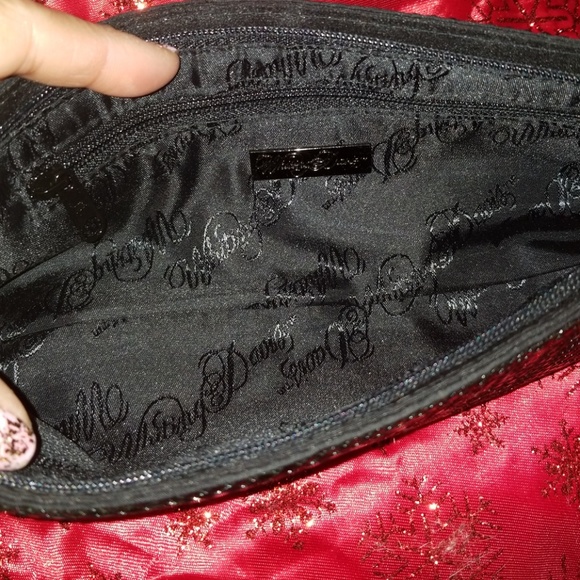 Beautiful black mesh purse - Picture 2 of 3